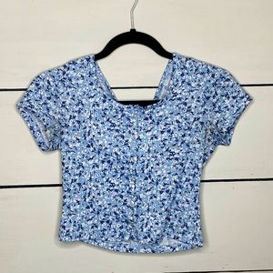 blue floral button top